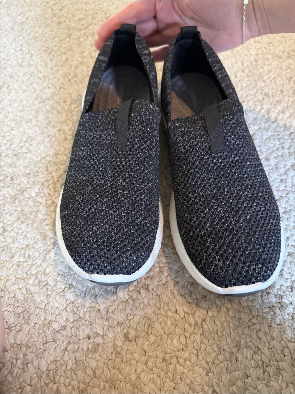 Aetrex Slip-On Knit Athletic Sneakers in Black and White